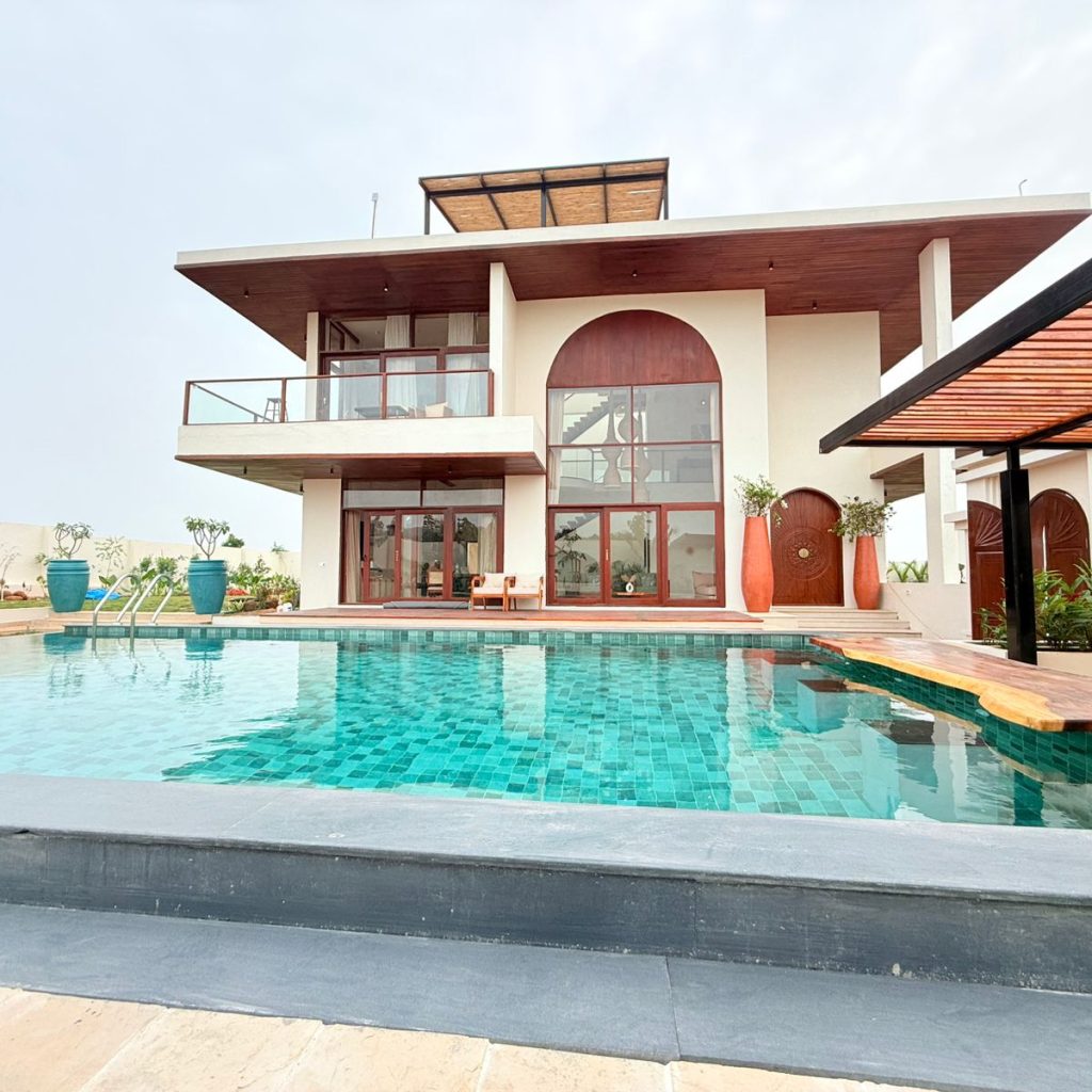 WhatsApp Image 2025-11-28 at 16.08.10 (1)